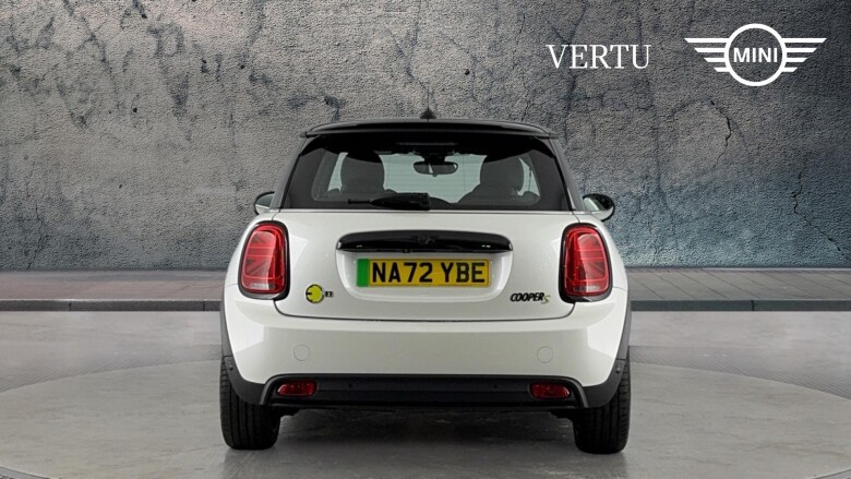 MINI Hatchback 135kW Cooper S Level 2 33kWh 3dr Auto Electric Hatchback